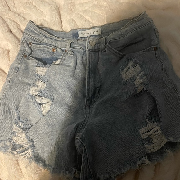 Jean shorts From rue 21. a size 5 never worn - Picture 1 of 2